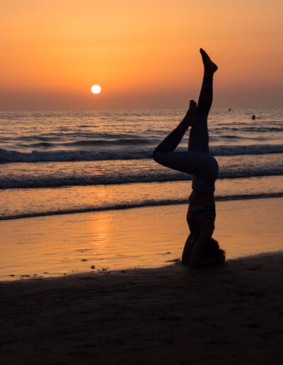 yogaflow au coucher de soleil