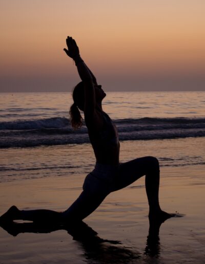 yogaflow au coucher de soleil